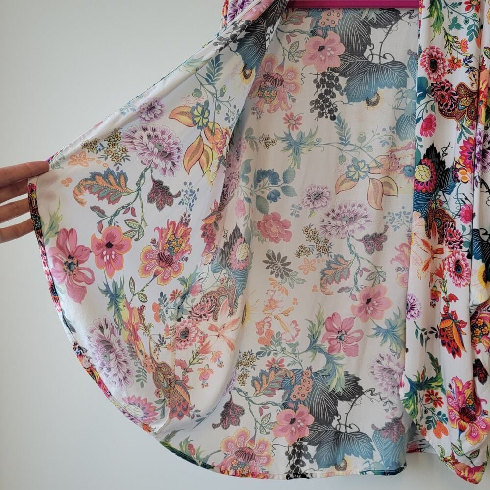 Bright Whimsy Floral Lightweight Kimono Beach Robe - Picture 5 of 7